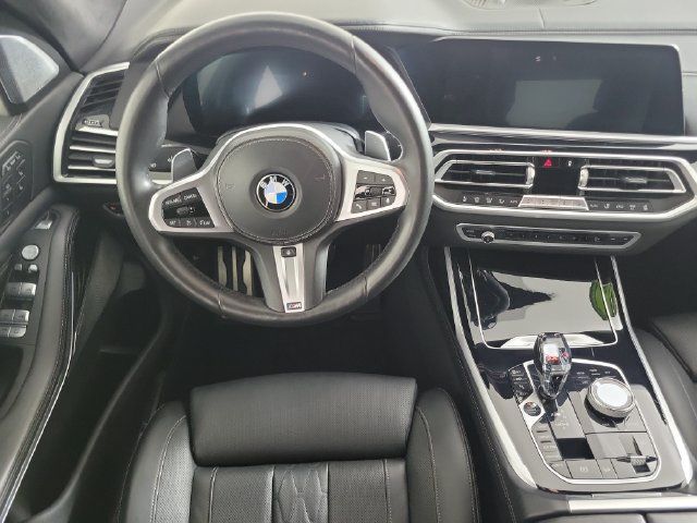 Used 2021 BMW X7 M50i w/ Executive Package AWD/4WD image 11
