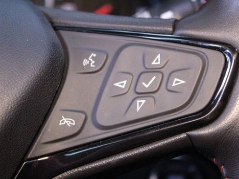 Certified 2022 Chevrolet Equinox RS w/ Infotainment Package image 24