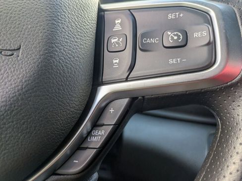 New 2026 RAM 1500 Express AWD/4WD image 17