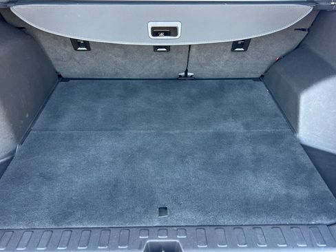 Used 2018 Chevrolet Equinox LT FWD image 20