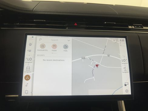 Used 2024 Land Rover Range Rover Sport Dynamic SE image 14