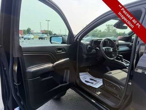Used 2024 Chevrolet Colorado Trail Boss w/ Advanced Trailering Package AWD/4WD image 11