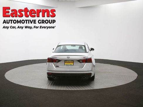 Used 2024 Nissan Altima 2.5 SR image 36