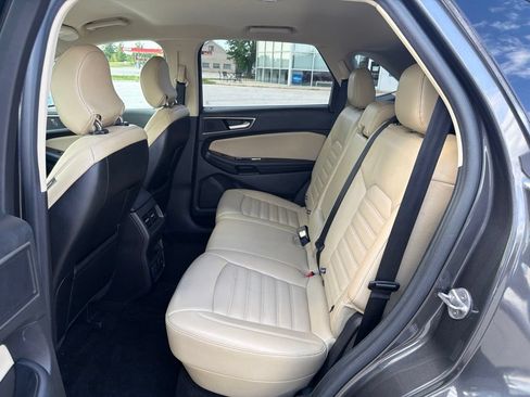 Used 2015 Ford Edge SEL w/ Equipment Group 201A AWD/4WD image 10