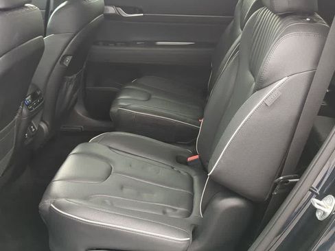 Used 2023 Hyundai Palisade Limited AWD/4WD image 18