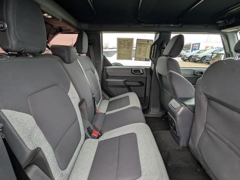 Used 2022 Ford Bronco 4-Door image 26