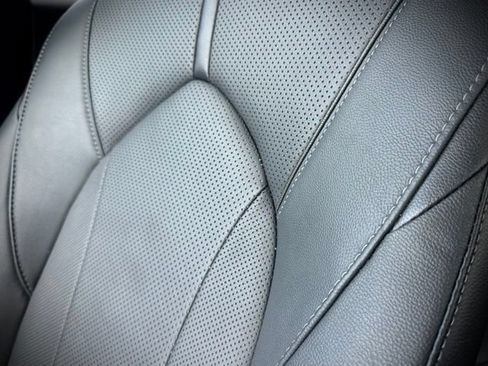 Used 2024 Toyota Grand Highlander AWD Hybrid image 32