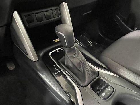 Certified 2023 Toyota Corolla Cross LE image 20