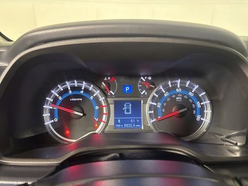 Used 2019 Toyota 4Runner SR5 Premium AWD/4WD image 16