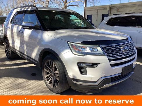 Used 2018 Ford Explorer Platinum image 1