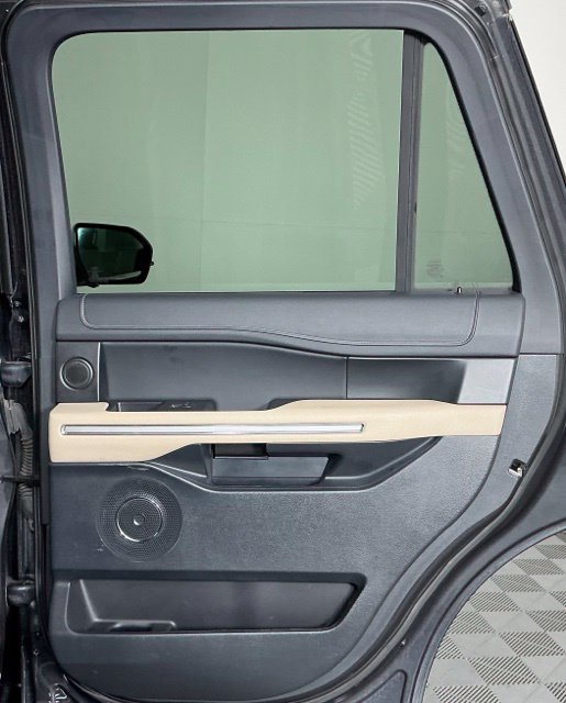 Used 2022 Ford Expedition Limited RWD image 24
