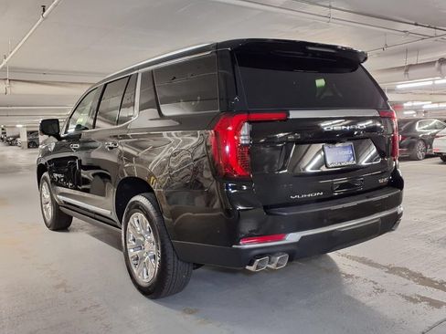 New 2026 GMC Yukon Denali w/ Sun & Power Step Package AWD/4WD image 10