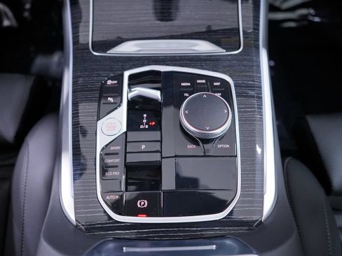 Used 2026 BMW X5 sDrive40i w/ M Sport Package RWD image 13