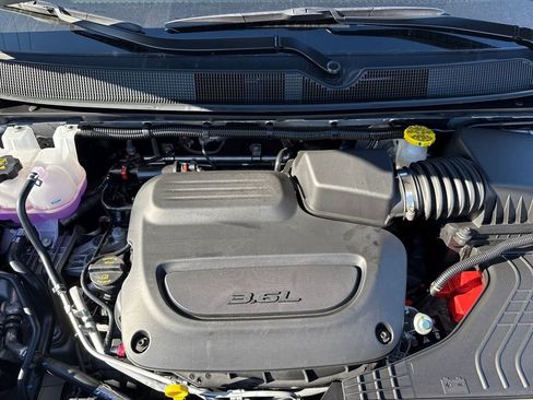 New 2026 Chrysler Pacifica Select image 22