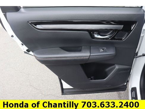Used 2024 Honda CR-V Sport Touring image 27