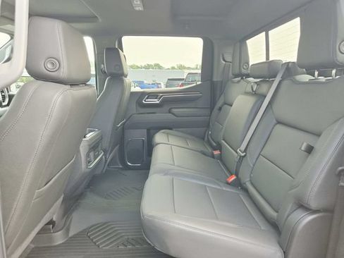 New 2026 Chevrolet Silverado 1500 LT Trail Boss w/ LT Trail Boss Premium Package AWD/4WD image 12