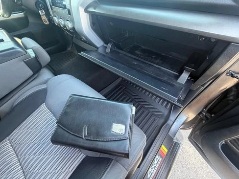Used 2014 Toyota Tundra SR5 AWD/4WD image 20