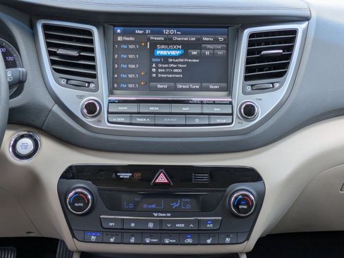 Used 2018 Hyundai Tucson Limited w/ Ultimate Package 02 image 14