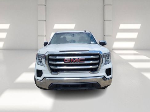 Used 2022 GMC Sierra 1500 SLE image 2
