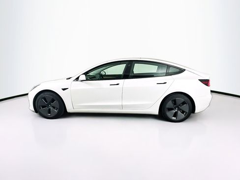 Used 2021 Tesla Model 3 Standard Range Plus RWD image 4