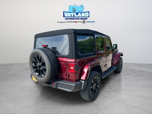 Certified 2021 Jeep Wrangler Unlimited Sahara w/ Safety Group AWD/4WD image 5