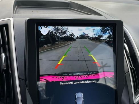 Used 2024 Ford Edge SEL image 18