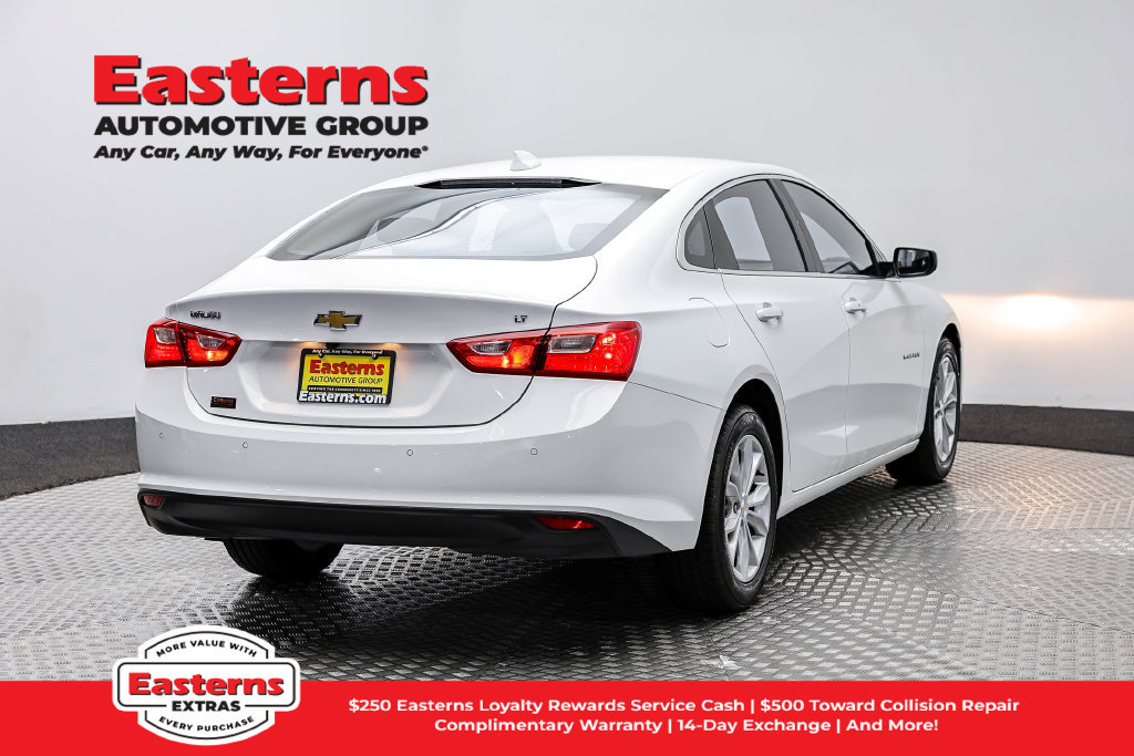 Used 2025 Chevrolet Malibu LT FWD image 6