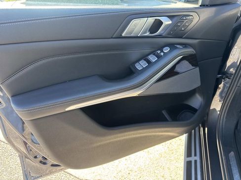 Used 2019 BMW X7 xDrive40i w/ Premium Package image 18