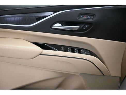 Certified 2023 Cadillac Escalade Premium Luxury w/ LPO, Radiant Package image 38