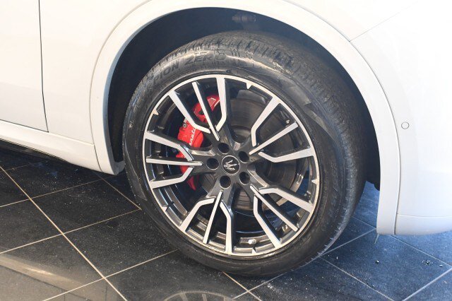 Used 2023 Maserati Grecale Modena AWD/4WD image 42