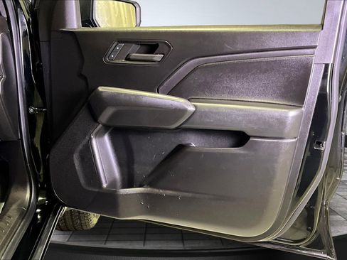 Used 2023 Chevrolet Colorado W/T image 26