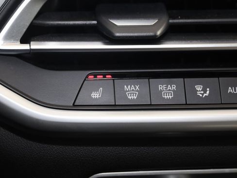 Used 2023 BMW X5 xDrive40i w/ M Sport Package image 8