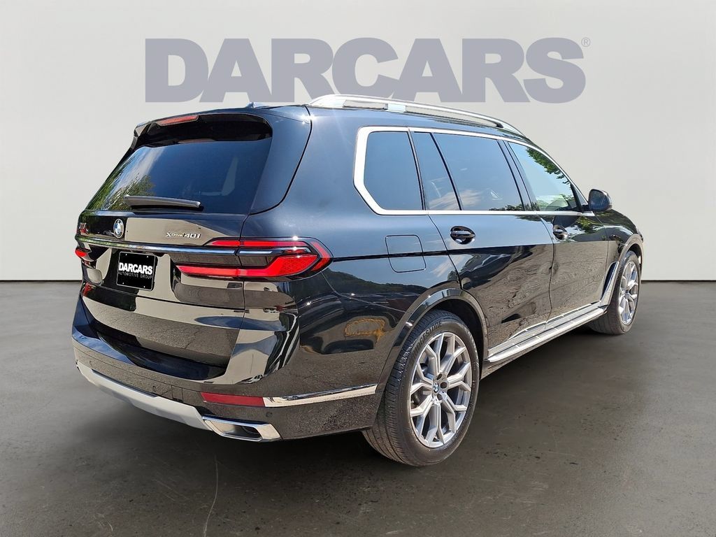 Used 2025 BMW X7 xDrive40i w/ Premium Package AWD/4WD image 6