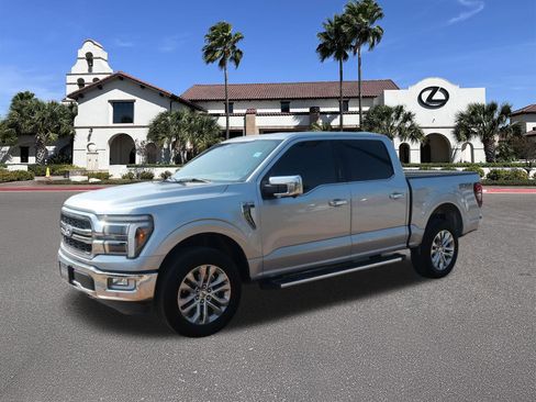 Used 2024 Ford F150 Lariat w/ FX4 Off-Road Package image 5
