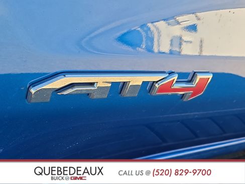 Used 2022 GMC Sierra 1500 AT4 w/ AT4 Premium Package image 6