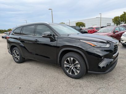 Used 2022 Toyota Highlander XLE