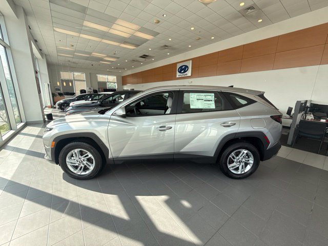 New 2026 Hyundai Tucson SE AWD/4WD image 3