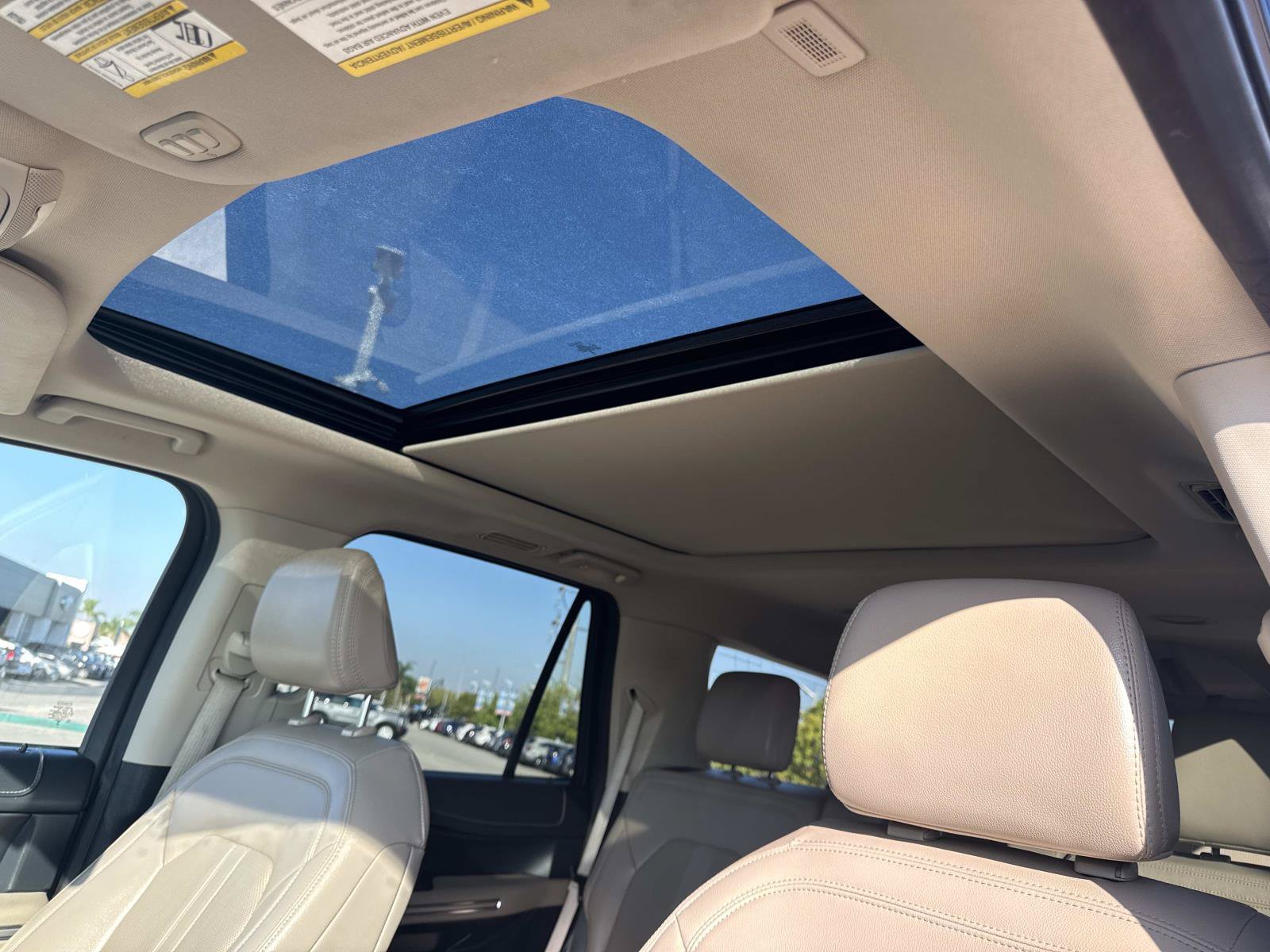 Used 2024 Ford Expedition Limited RWD image 18