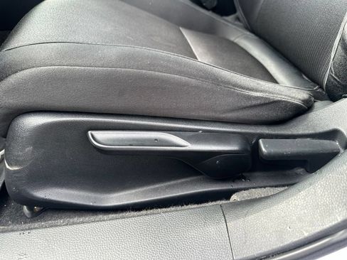 Used 2018 Honda Accord LX image 15