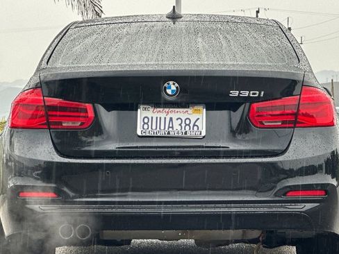 Used 2017 BMW 330i Sedan image 4