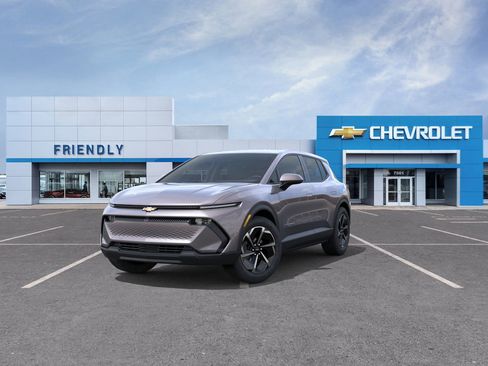 New 2026 Chevrolet Equinox EV LT image 18