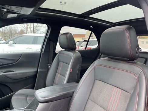 Used 2023 Chevrolet Equinox RS image 14