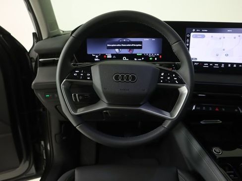 New 2026 Audi Q3 quattro 2.0T AWD/4WD image 22