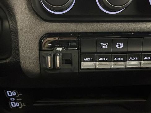 Used 2023 RAM 2500 Tradesman image 37