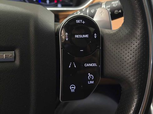 Used 2020 Land Rover Range Rover Sport HSE Dynamic image 35