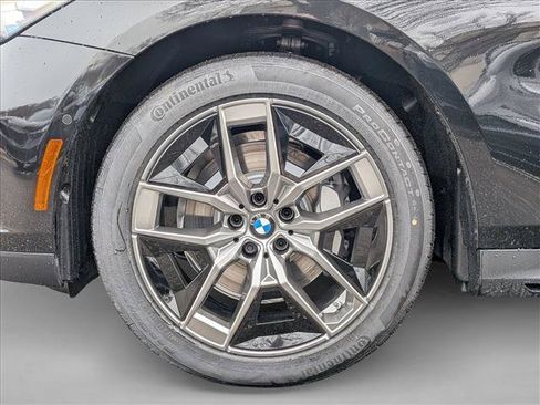 Used 2026 BMW 530i xDrive AWD/4WD image 10