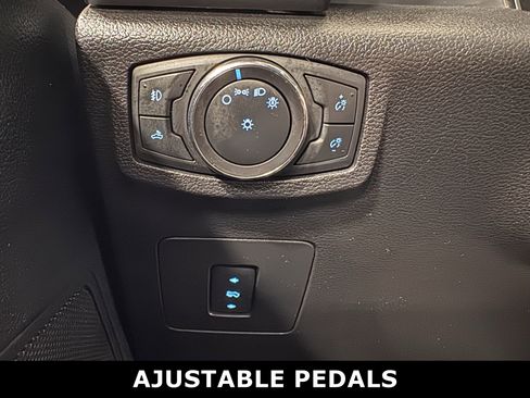 Used 2015 Ford F150 XLT w/ Equipment Group 302A Luxury image 12