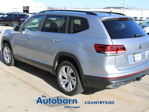 Used 2021 Volkswagen Atlas SE AWD/4WD image 4