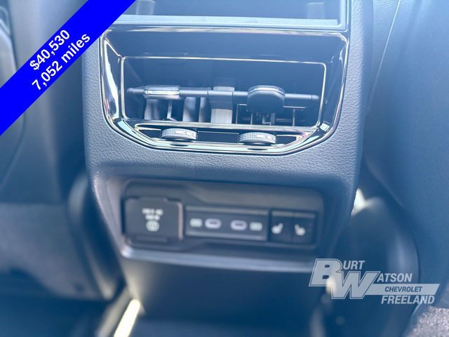 Used 2026 Jeep Grand Cherokee Limited w/ Limited Altitude Package AWD/4WD image 30