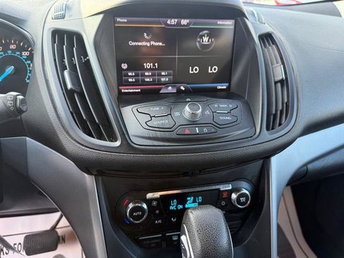 Used 2014 Ford Escape SE w/ Equipment Group 201A image 14